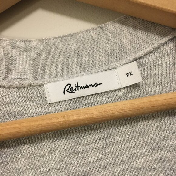 Long Grey Knit Horizontal Ribbed Sleeveless Open Cardigan - Picture 10 of 11